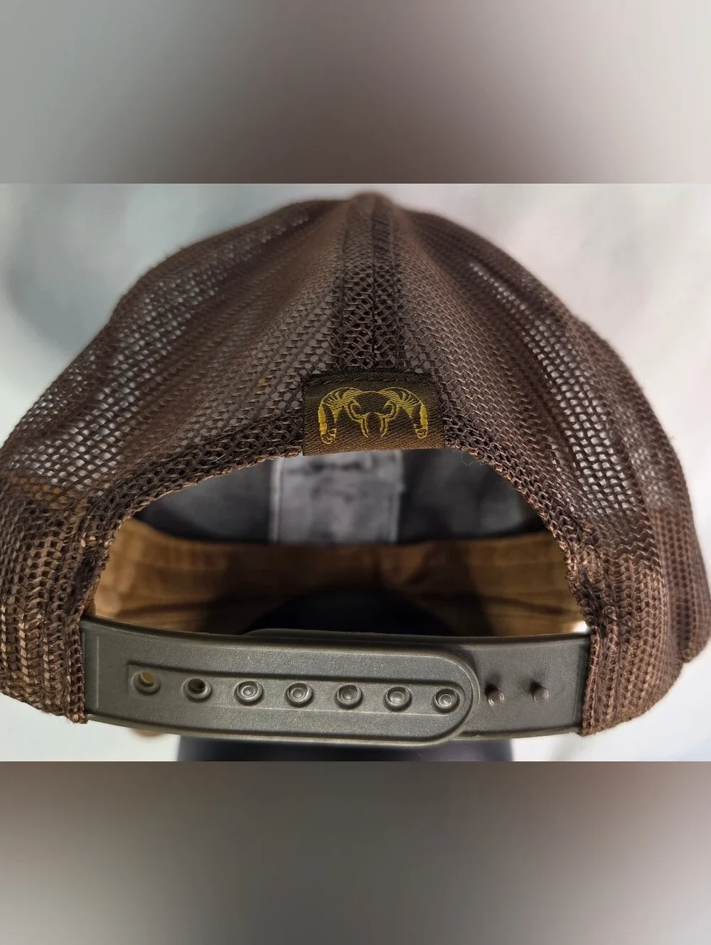 KUIU Hat Cap Snapback Navigation Pro Mesh Hunting Fishing Trucker GUC